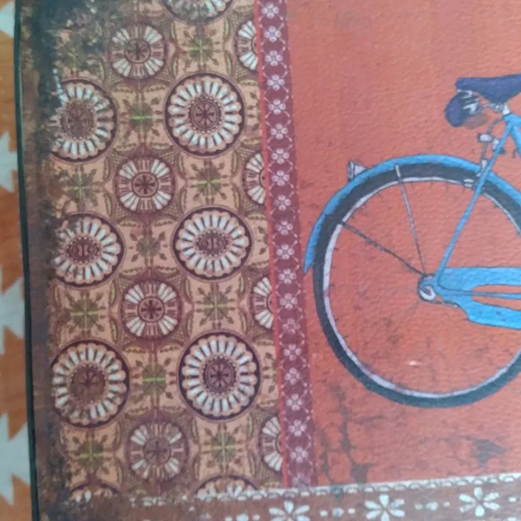 Unique Storage Box - Picture 9 of 12